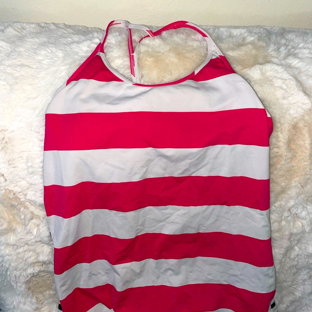 Reebok tank top with built in bra